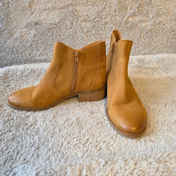 Lucky Brand Camel Brown Women's‎ Ankle Boots 9M Leather Side Zip Booties NEW - Picture 3 of 6